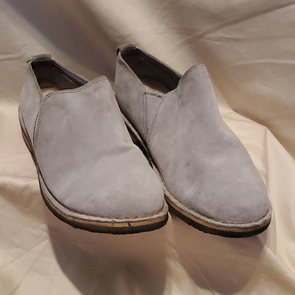 Ugg Grey Loafers SZ 8.5